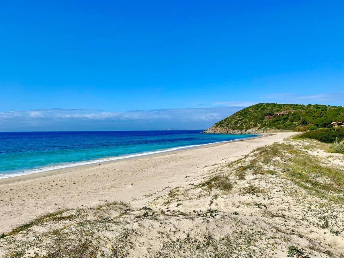 شقة Beachfront House Geremeas Sardegna المظهر الخارجي الصورة