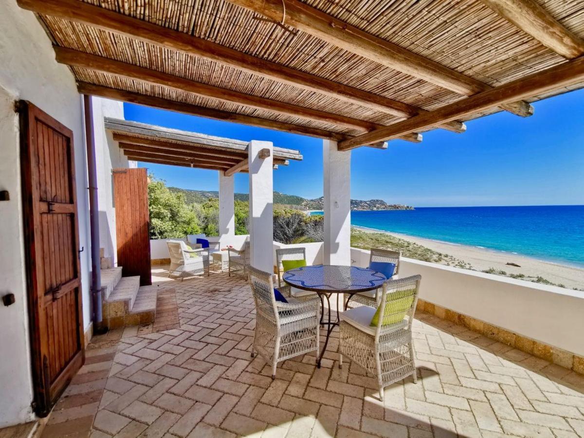 شقة Beachfront House Geremeas Sardegna المظهر الخارجي الصورة
